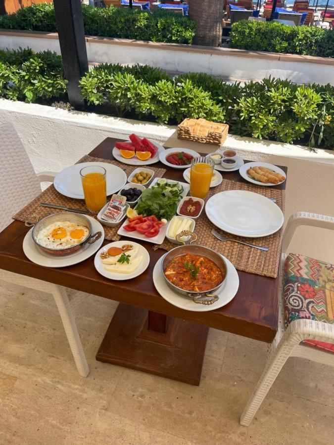 Butikhan Hotel Гюндоган Екстериор снимка